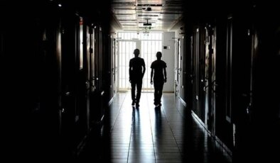 Yaş arttıkça indirim azalacak mı? 11. Yargı Paketi Meclis’e geliyor: Suça sürüklenen çocuklara ilişkin yeni düzenleme!