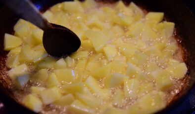 Yediğiniz zehir olmasın: Kızartmada asla kullanılmaması gereken yağlar