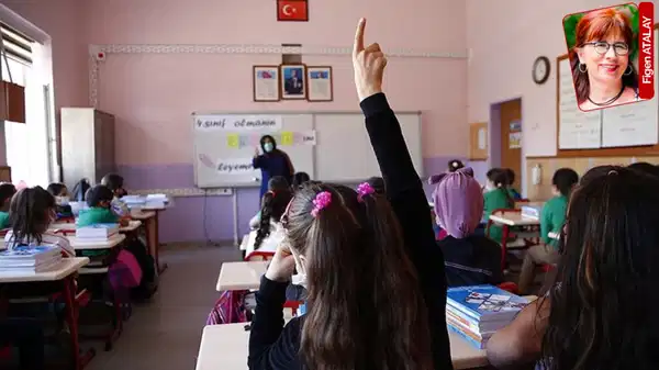 Yeni öğretim yılı bugün başlıyor. Yaklaşık 18 milyon öğrenci okula dönüyor: Zil kaosa çalıyor