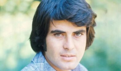 Yeşilçam’ın unutulmaz jönü: Tarık Akan 9. ölüm yıldönümünde anılıyor