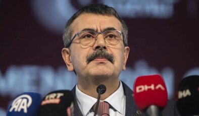 Yusuf Tekin, CHP’li vekilin sorusunu yanıtladı: Velilerden kayıt parası ve ‘zorunlu bağış’ alınıyor mu?