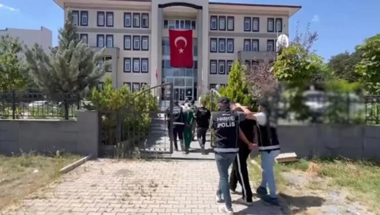 Yuttukları uyuşturucu röntgende ortaya çıktı