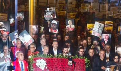 10 Ekim Katliamı’nın onuncu yılında Kadıköy’de binler adalet için yürüdü