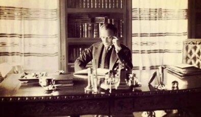 29 Ekim 1923’te Türk milletinin tarihinde yeni bir devrin kapıları açıldı: Aydınlanma devrimi