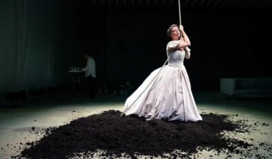 29. İstanbul Tiyatro Festivali’nden izlenimler: Tempolu bir anlatım