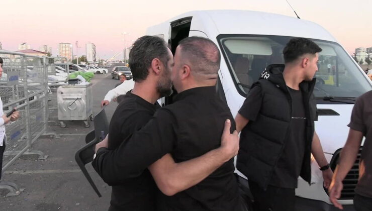 3 sanığa tahliye: Cezaevinden çıkanlar Narin’in kabrini ziyaret etti