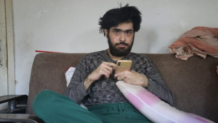 3 yıldır evden çıkmayan gencin eski hali ortaya çıktı!