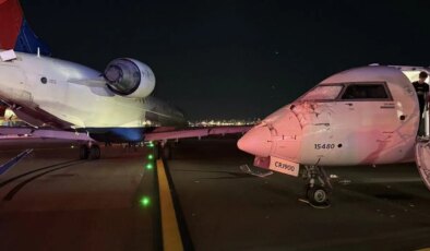 ABD’de iki yolcu uçağı taksi yolunda çarpıştı