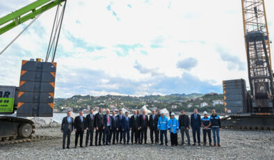 Abdulkadir Uraloğlu: Rize İyidere Lojistik Limanı’nda çalışmalar tüm hızıyla sürüyor