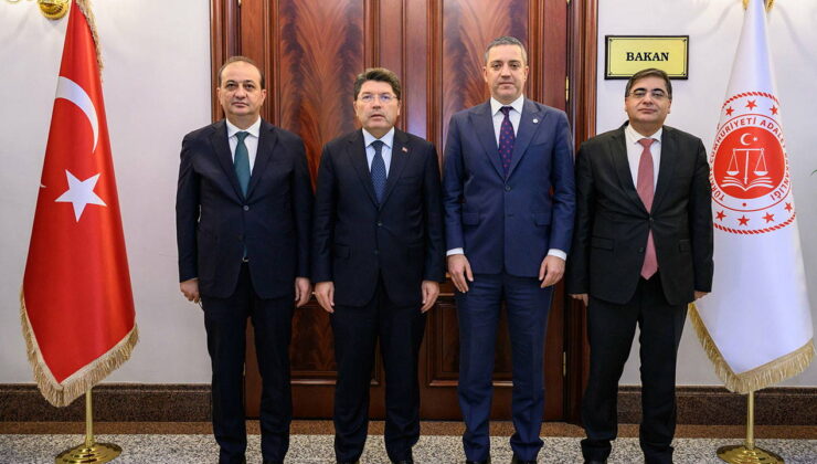 Adalet Bakanı Yılmaz Tunç, TBB Başkanı Erinç Sağkan ile bir araya geldi