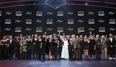 Afife Tiyatro Ödülleri sahiplerini buldu