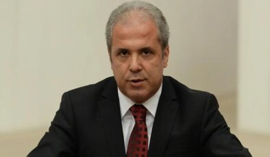 AKP’li isimden gözdağı mı? Şamil Tayyar’dan Meclis’teki ‘Öcalan’ sloganlarına tepki: ‘Duruyoruz, sabırla…’