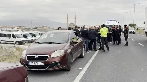 Aksaray’da polis cenazesi sırasında konvoya saldırı: Yaralılar var!