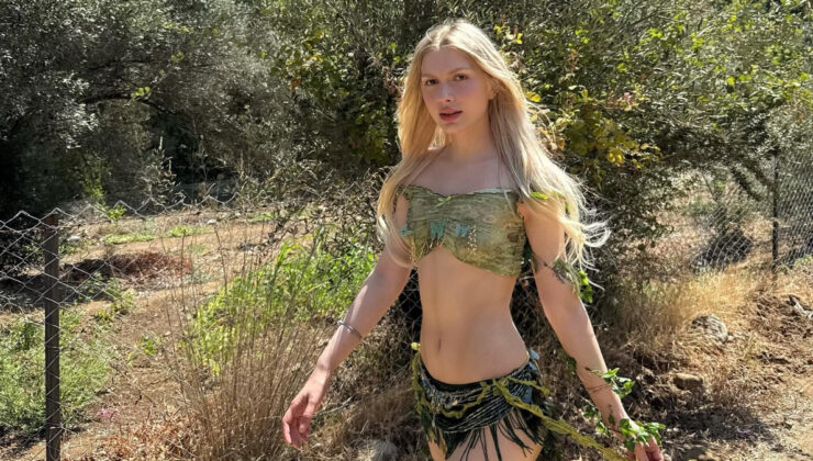 Aleyna Tilki Londra’da! Dilara Fındıkoğlu defilesine katıldı