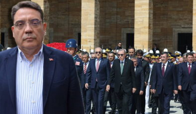 Anıtkabir’de ‘Erdoğan’ sloganları atılmıştı… CHP’li Yankı Bağcıoğlu: ‘Anıtkabir bir anıt mezardır, siyasi şovların yeri değil!’