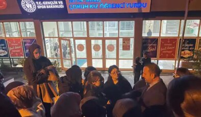 Artvin’de KYK yurdunda barınma krizi: Öğrenciler eylem yaptı