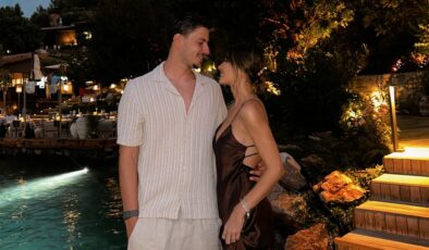 Aşkı için annesini silmişti! Enis Destan ve eşi tatilde