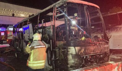 AŞTİ’de park halindeki yolcu otobüsünde yangın!