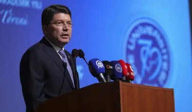 Bakan Tunç’tan ‘beyin göçü’ tepkisi: Gençlere ‘Bu ülkede yaşanmaz’ diyenler var…