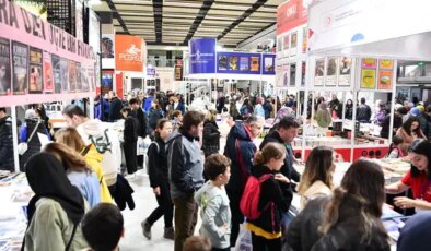 Balıkesir Kitap Fuarı’na yoğun ilgi: 50 bin kitapsever