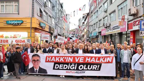 Bayrampaşa’da ‘İradeye Saygı Yürüyüşü’ yapıldı