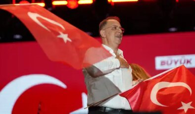 Beylikdüzü Belediye Başkanı Murat Çalık’tan ’29 Ekim’ mesajı: ‘Cumhuriyet öfkenin değil, umudun adıdır’