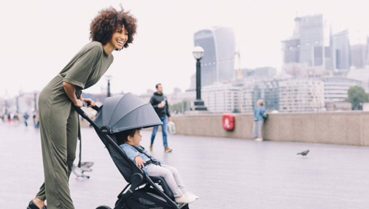 Bilimden ilginç araştırma: Koşarken bebek arabası itmek vücuda daha faydalı