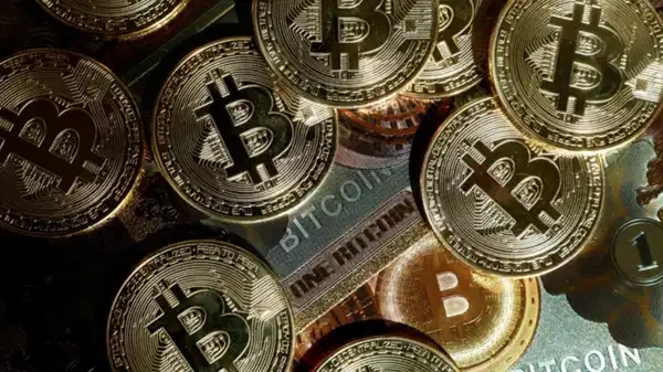 Bitcoin, 7 haftalık zirveden döndü