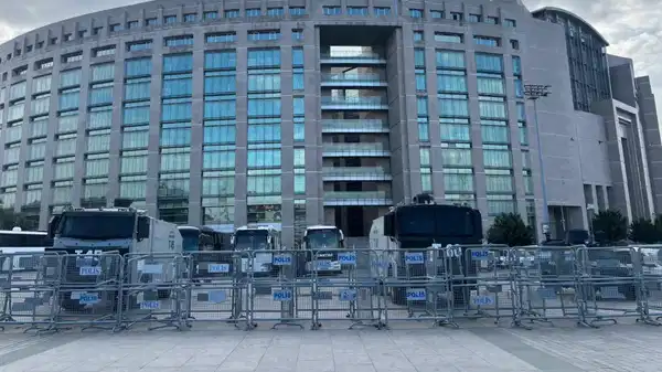 Çağlayan’daki İstanbul Adliyesi’nde ‘olağanüstü’ önlemler: Dün yaşananlar ifadelere yansıdı!