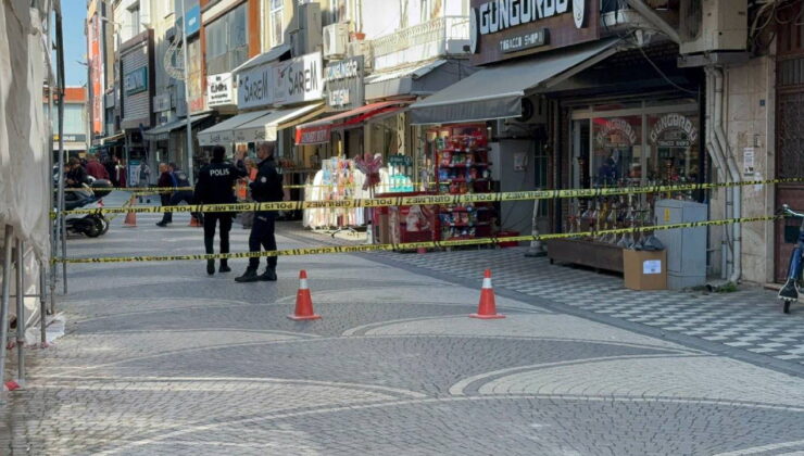 Çatırdama sesleri panik yarattı… Sakarya’da iki katlı bina tahliye edildi!