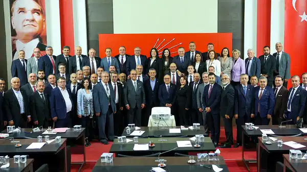 CHP Aydın Meclis Grubu’ndan, Özgür Özel’e ziyaret