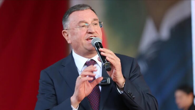 CHP İl Kongrelerinin iptali için dilekçe vermişti… Lütfü Savaş’tan ikinci hamle: Özgür Özel hakkında suç duyurusunda bulunacak!