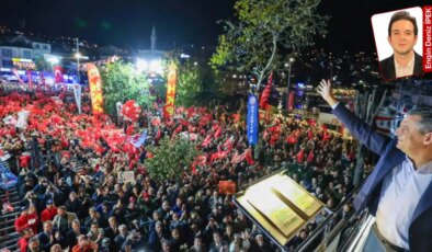 CHP’den Sarıyer’de “Millet İradesi” mitingi: ‘Sırtımızı millete dayadık’