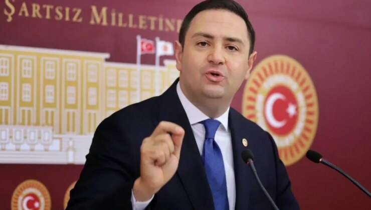 CHP’li Akdoğan’dan dikkat çeken paylaşım: ‘Koltuktan ansızın kalkılır, rozetler birden çıkarılır…’