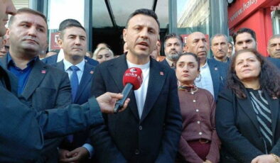 CHP’li Özgür Çelik’ten Tele 1’e destek ziyareti