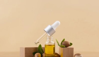 Cildinizin ve saçlarınızın yeni kahramanı: Skualen yağı faydaları ve kullanım önerileri