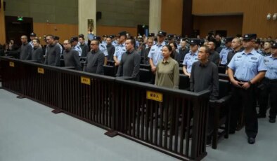 Çin, mafya ailesinin 11 üyesini idama mahkum etti