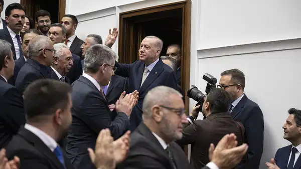 Çok konuşulacak AKP kulisi: ‘Parti içinde operasyon borsası ve rüşvet ağı iddiası…’