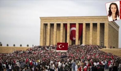 Cumhuriyetimizin 102. yılı tüm yurtta coşkuyla kutlandı: Halkın bayramı