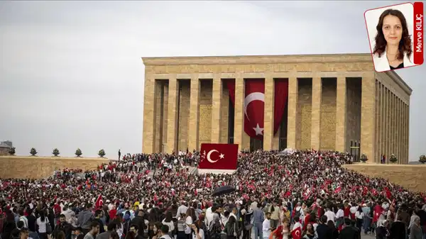 Cumhuriyetimizin 102. yılı tüm yurtta coşkuyla kutlandı: Halkın bayramı