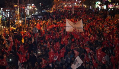 Cumhuriyet’in 102. yılı Beylikdüzü’nde büyük coşkuyla kutlandı