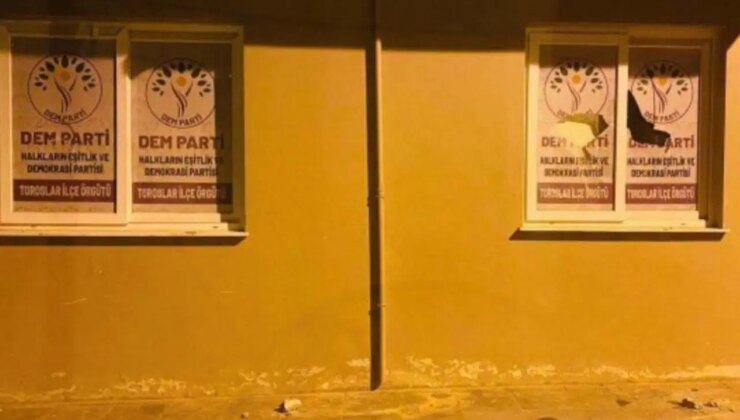 DEM Parti Toroslar İlçe Örgütü binasına taşlı saldırı!