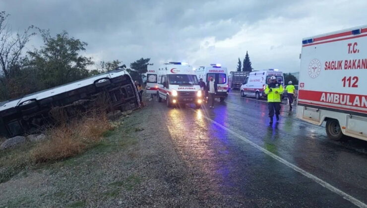 Denizli’de feci kaza: 1 kişi öldü, 32 kişi yaralandı