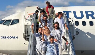 Dışişleri’nden son dakika açıklaması: Sumud’da alıkonulan ve hâlâ İsrail’de bulunan 14 Türk vatandaşı yarın Türkiye’ye getirilecek!