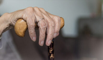 Dünyada yaşlı nüfusun 2050’de 2,1 milyarı bulması bekleniyor