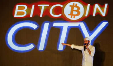El Salvador Devlet Başkanı Nayib Bukele’nin Bitcoin sevinci