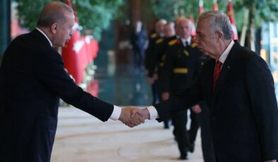 Erdoğan, 29 Ekim Cumhuriyet Bayramı tebriklerini kabul etti