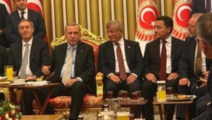 Erdoğan, Davutoğlu ve Babacan yıllar sonra bir arada