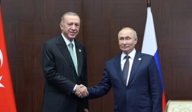 Erdoğan ile Putin telefonda görüştü