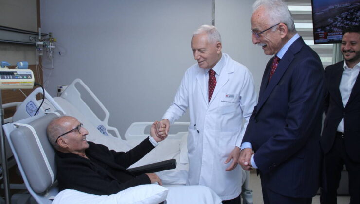 Eski CHP Genel Başkanı Hikmet Çetin taburcu edildi